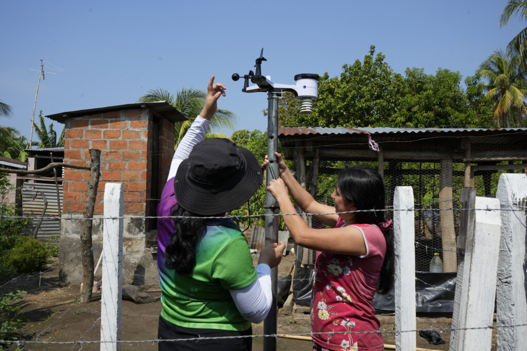 El Salvador: las mujeres que con ciencia comunitaria se protegen de inundaciones y sequías foto alexander lópez 4